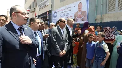 كدواني يتابع أعمال القافلة الطبية المجانية بقرية أبا البلد بمغاغة