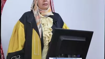 عزة علي مهدي.. نموذج مُلهم للتعلم المستمر تتوج مسيرتها بالدكتوراه