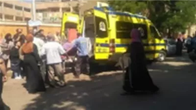 النيابة تأمر بدفن طفلة لقيت مصرعها أثر تصادم ميكروباص بكفر شكر