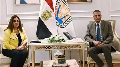 محافظ جنوب سيناء يستقبل وزيرة التنمية المحلية بمكتبه شرم الشيخ