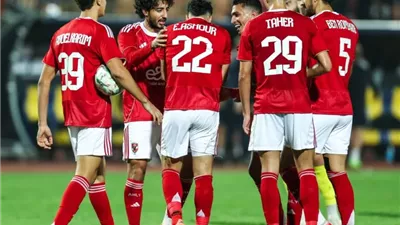 الأهلي يؤجل تنفيذ أي عقوبات مالية أو انضباطية ضد لاعبيه