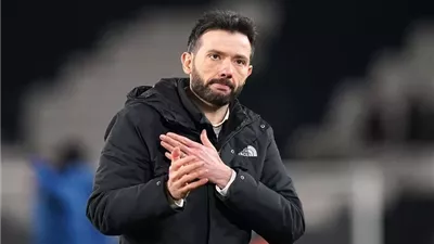 مدرب فالنسيا : ديانج وقع رسميا .. ولهذا السبب تعاقدنا معه