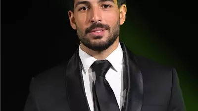 محمود ياسين يعلق على التشابه بين اسم فيلمه 