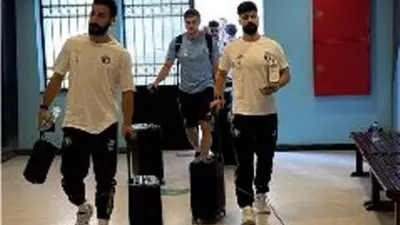 وصول بيراميدز لملعب استاد الدفاع الجوي لمواجهة إنبي