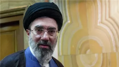 خامنئي: نحن في مرحلة الجهاد الاقتصادي والثقافي