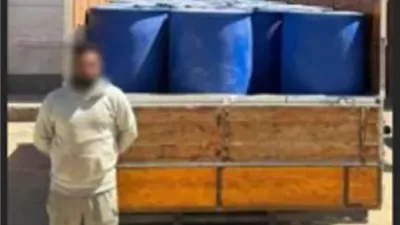 ضبط سائق بحوزته 900 لتر 