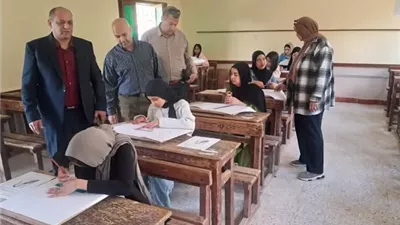 انتظام امتحانات صفوف النقل بالتعليم الفني في الإسماعيلية