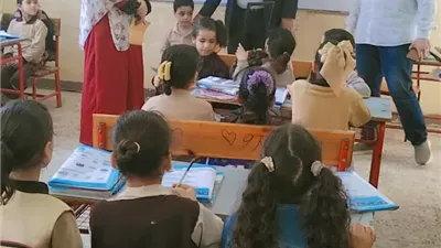 مدير تعليم الخانكة يتابع الإمتحانات الشهرية بالمدارس