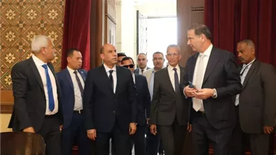 وزير الزراعة يستقبل وزيري العمل وشؤون المجالس النيابية