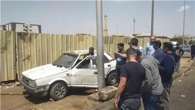 بالصور.. جهاز القاهرة الجديدة يرفع السيارات المجهولة بالتجمع