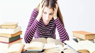 لو أنت في ثانوية عامة ولسه مذاكرتش.. تعمل إيه؟