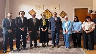 فريق حقوق عين شمس يتأهل لنهائي مسابقة محكمة صورية دولية