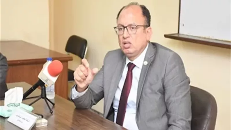 الدكتور السيد قنديل