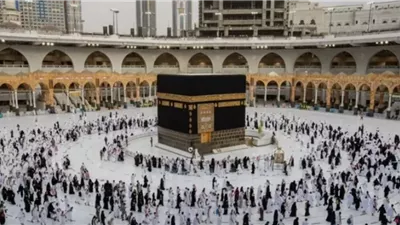 الإفتاء توضح الحكمة من عدم مشروعية هرولة المرأة أثناء الطواف