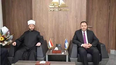 وزير الأوقاف ومحافظ دمياط يشاركان أبناء المحافظة احتفالات العيد القومي الـ776