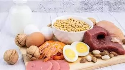 ليست صحية دائمًا.. أضرار غير متوقعة للإفراط في البروتين