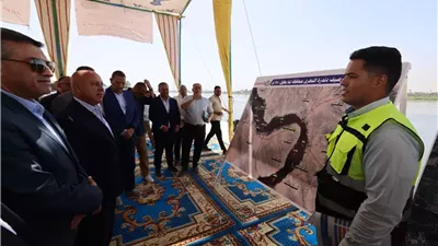 وزير النقل يشهد التشغيل التجريبي لميناء دندرة النهري بمحافظة قنا