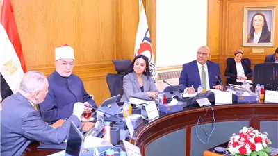 وزيرة التضامن تترأس اجتماع مجلس إدارة بنك ناصر الاجتماعي