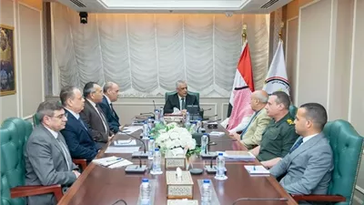 الإنتاج الحربي يناقش مع شركة سعودية مشروعات إعادة تدوير الغازات