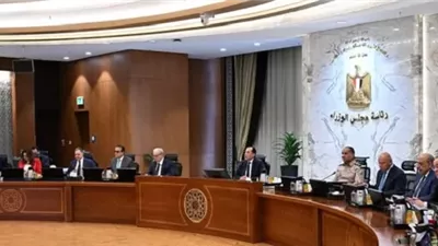 رئيس الوزراء يوجه بزيادة ضخ السلع واللحوم بالأسواق قبل عيد الأضحى