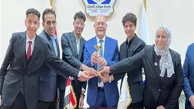 هندسة سوهاج الأهلية تتوج بكأس «عباقرة الجامعة» في موسمه الأول