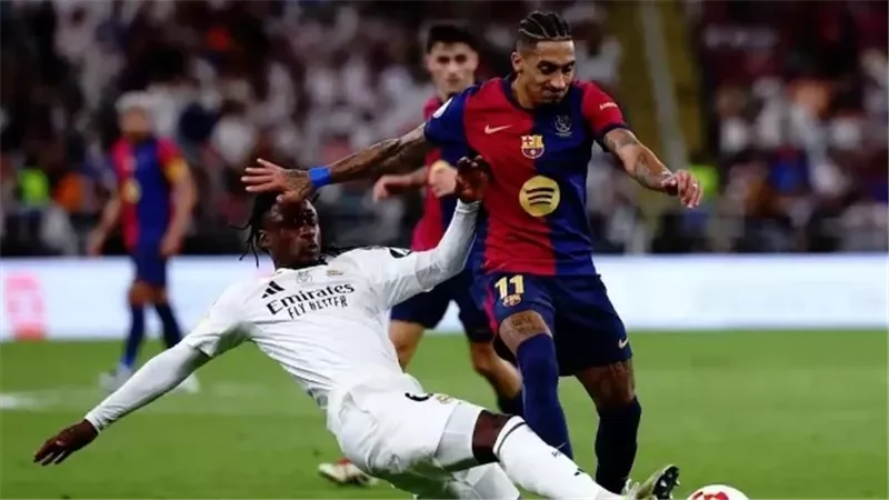 ريال مدريد وبرشلونة