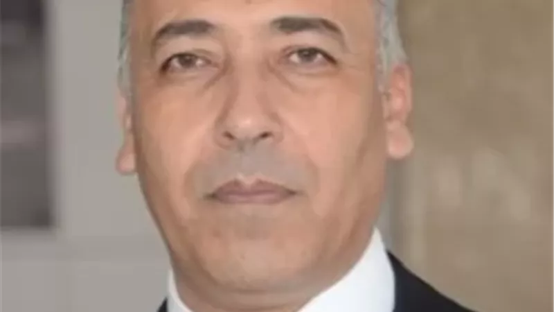 حسين شريف