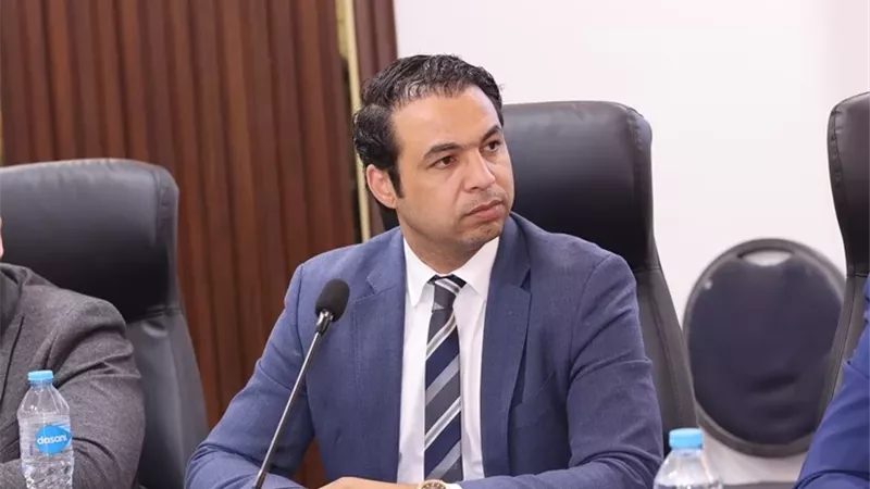 رجل الأعمال على سالم،