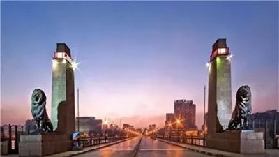 تحويلات مرورية تزامناً مع صيانة كوبري قصر النيل المعدني بالقاهرة