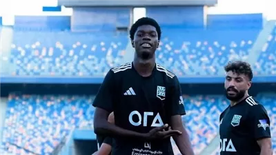 زد يفاوض بيراميدز لضم طارق علاء ومحمود صابر نهائياً