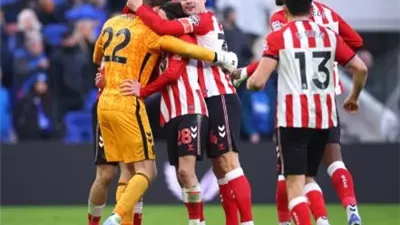سندرلاند يُعاقب إيفرتون بثلاثية في الدوري الإنجليزي