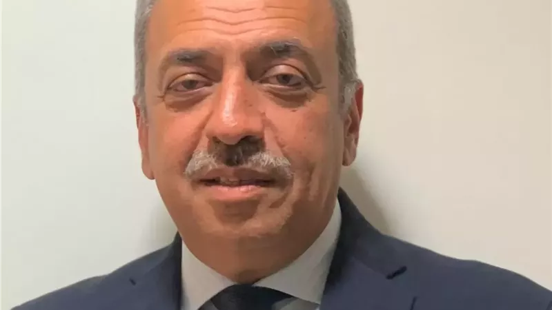 كريم باقى