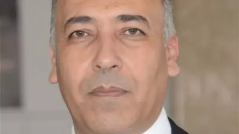 حسين شريف