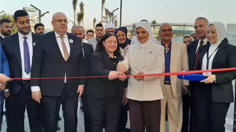 بوابة الجمهورية