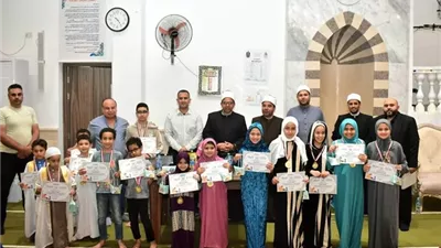 الرضوان بالعلمين الجديدة يكرّم حفظة القرآن الكريم