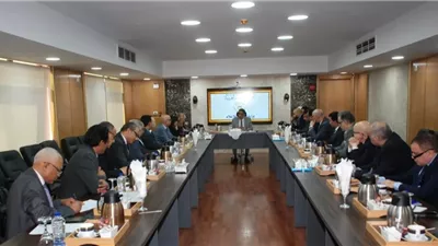وزير الدولة للإعلام يشيد بالدور الوطني الذي تضطلع به الصحافة القومية