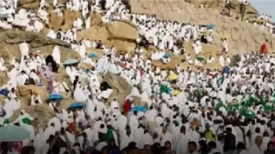 مركز الأرصاد بالسعودية يحذر من التعرض المباشر للشمس مع ارتفاع الحرارة على عرفات
