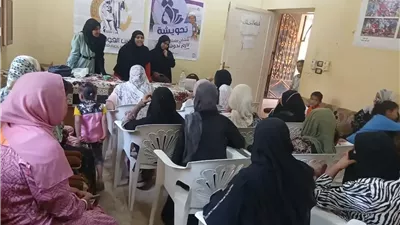 القومي للمرأة ينفذ أنشطة توعوية للشمول المالي وتمكين السيدات بقنا