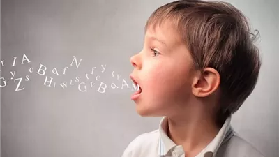 طفلي لا يتكلم جيدًا .. هل هو تأخر نطق أم تأخر لغوي؟