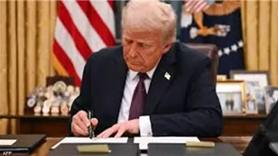 ترامب يوقع مرسوم لتعديل جمارك واردات الحديد والصلب والالمونيوم