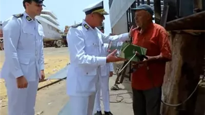 فيديو.. الداخلية تشارك المواطنين فرحة العيد