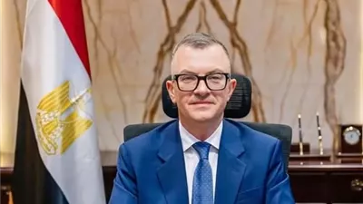 وزير التخطيط يشارك في مناقشات التنمية والاقتصاد العالمي بباريس