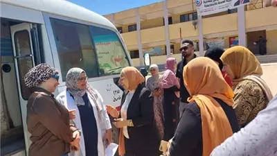 6 عيادات تخصصية تعالج أهالي قرية البياضية بالإسماعيلية..مجانا