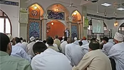 «كن راضيًا.. وإياك والتباهي»..رسائل الأوقاف من خطبة الجمعة