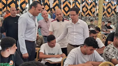رئيس جامعة بنها يتفقد امتحانات علوم الرياضة ويطمئن على انتظام اللجان