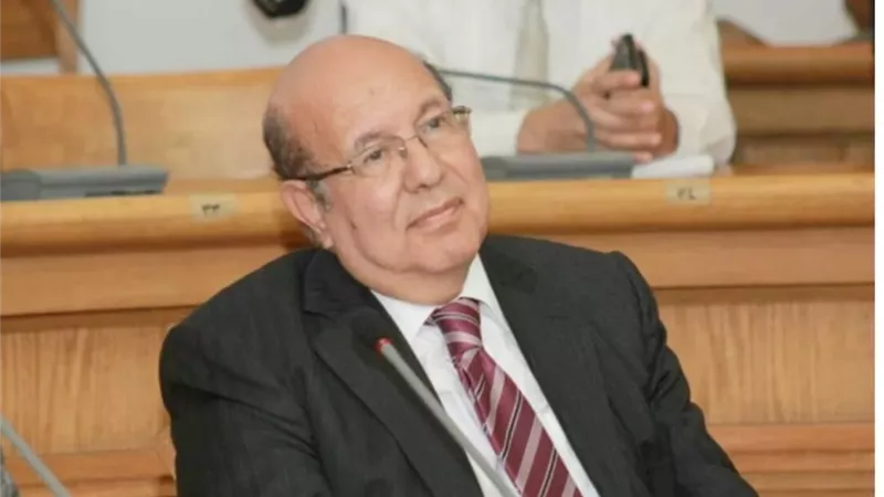 الدكتور أحمد تيمور