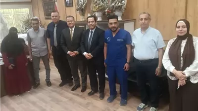 مدير مستشفيات جامعة بنها يبحث تعزيز التعاون مع المستشفى التعليمي