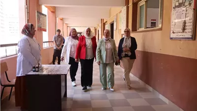 مدير تعليم القاهرة تتابع انتظام امتحان اللغة العربية بالإعدادية
