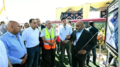 رئيس الوزراء يتفقد مجمع ألستوم الصناعي بمدينة برج العرب الجديدة