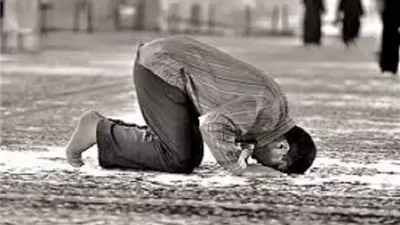 الإفتاء تُبين ضابط الإسراع الذي يؤثر على صحة الصلاة